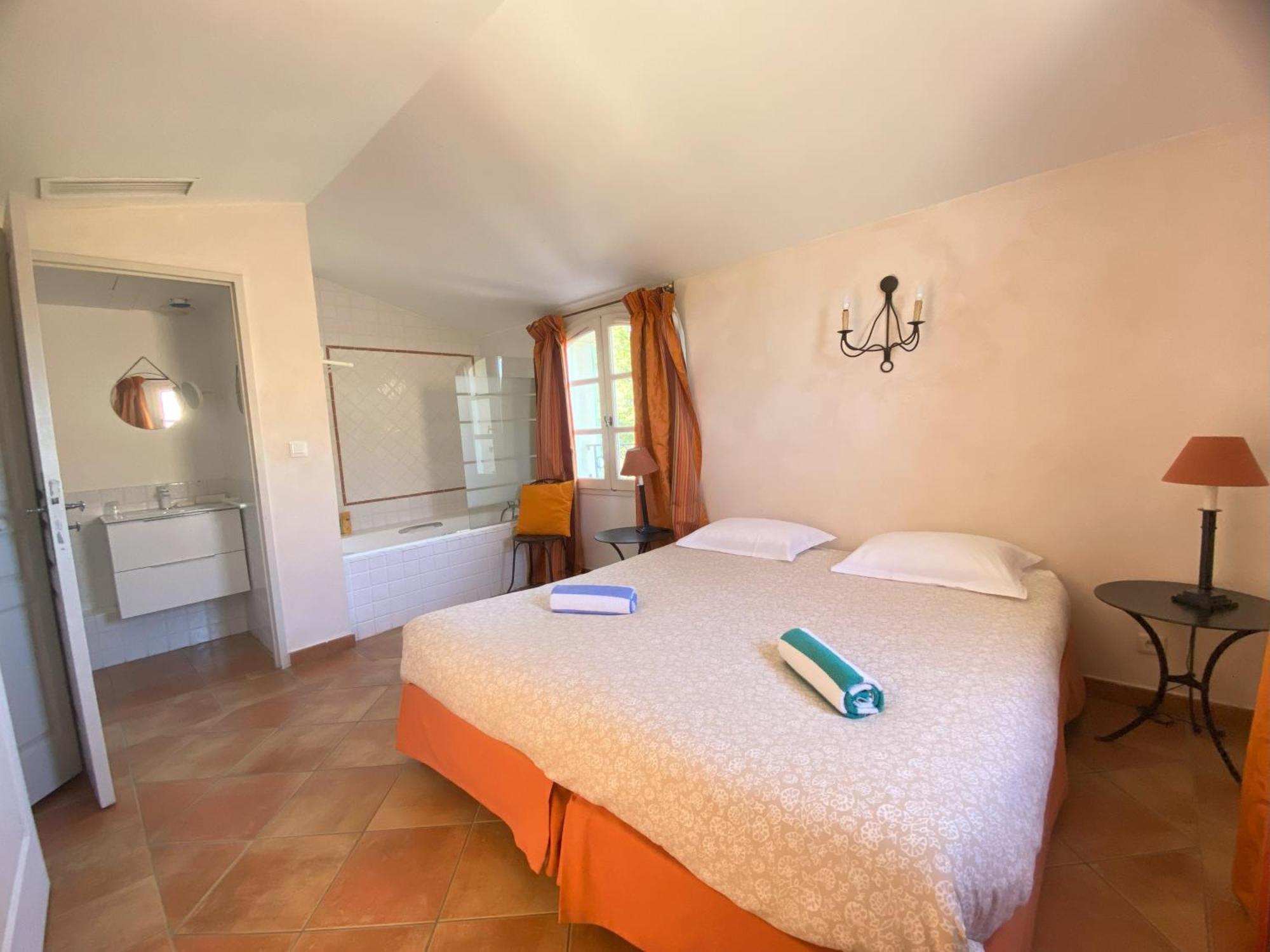 T3 Vue Mer Exceptionnelle Au Domaine Fregate Bandol Сен Сир сюр Мер Екстериор снимка